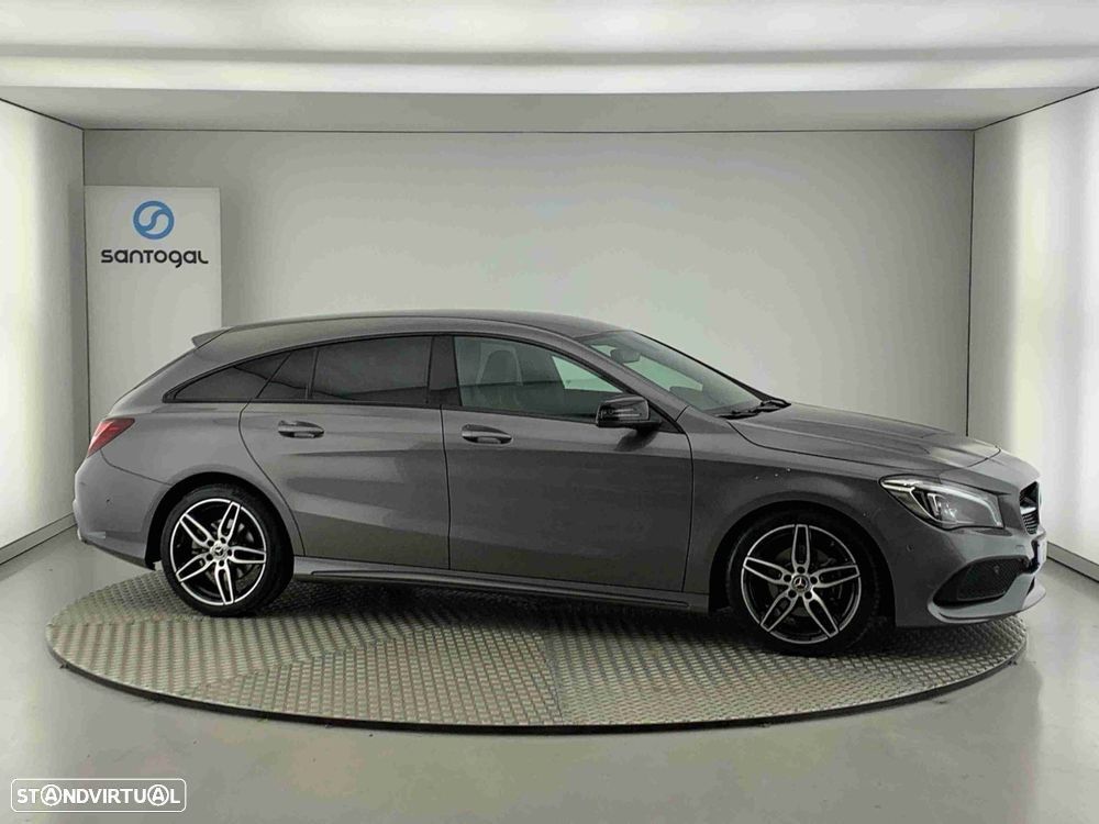 Mercedes-Benz CLA 180 d Shooting Brake AMG Line - 1