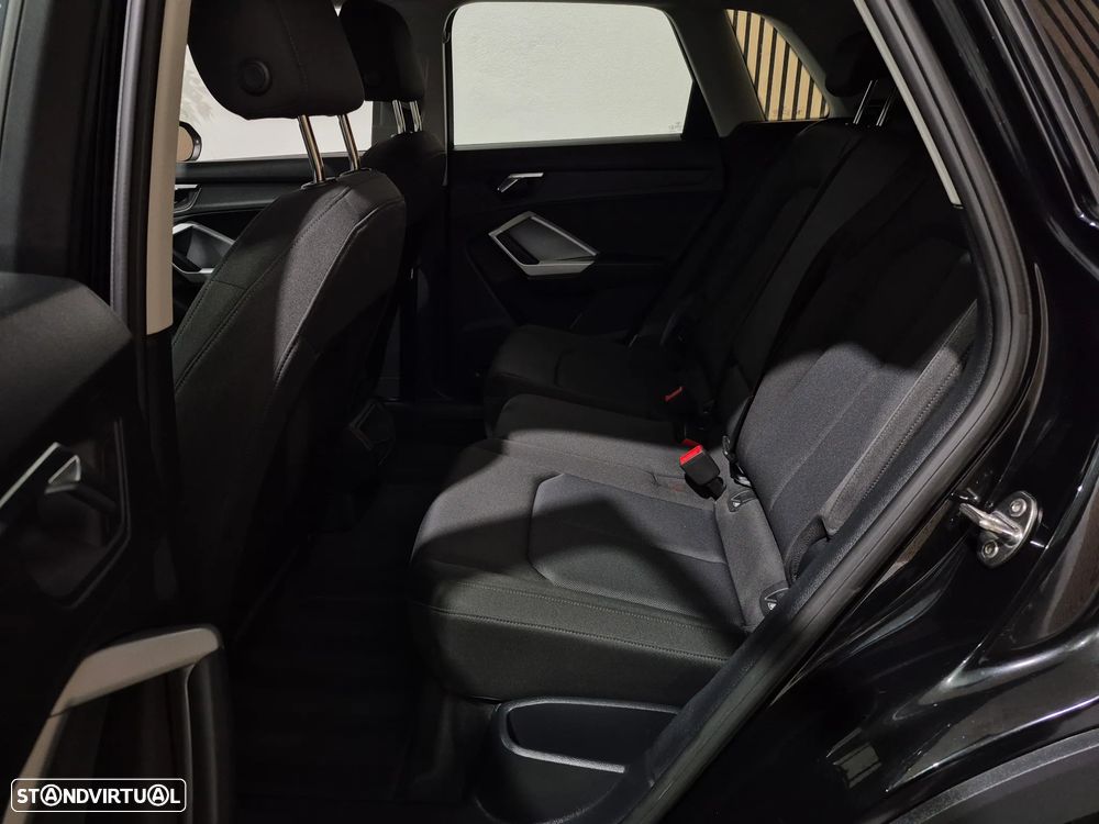 Audi Q3 40 TDI quattro S tronic - 32