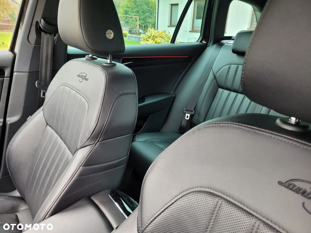 Skoda Superb 2.0 TDI 4x4 L&K DSG - 26