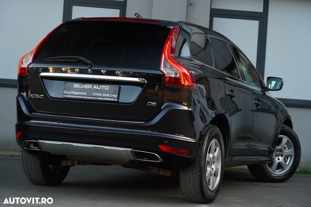 Volvo XC 60 D5 AWD Aut. Summum - 12