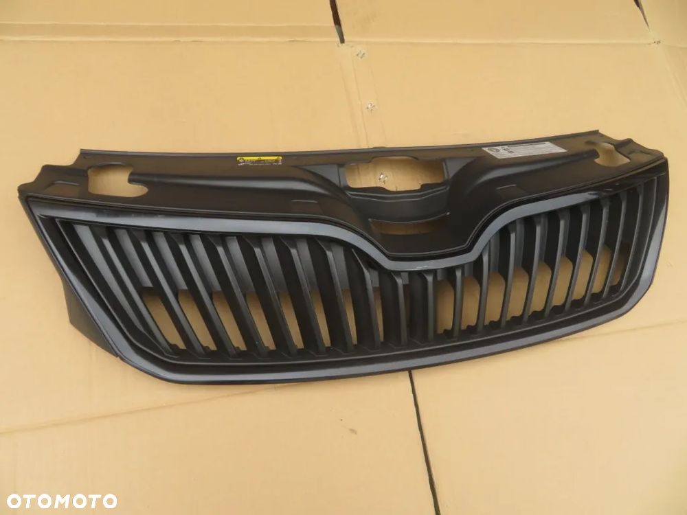 ATRAPA GRILL SKODA RAPID 5JA 12R- KRAKÓW - 5