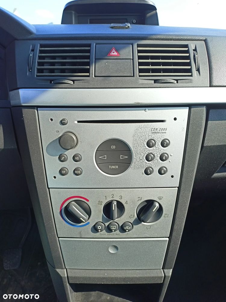 Opel Meriva - 10