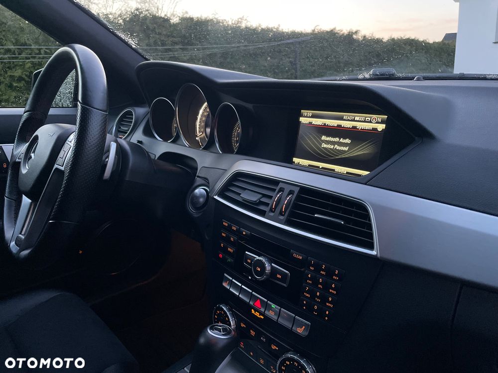 Mercedes-Benz Klasa C - 27