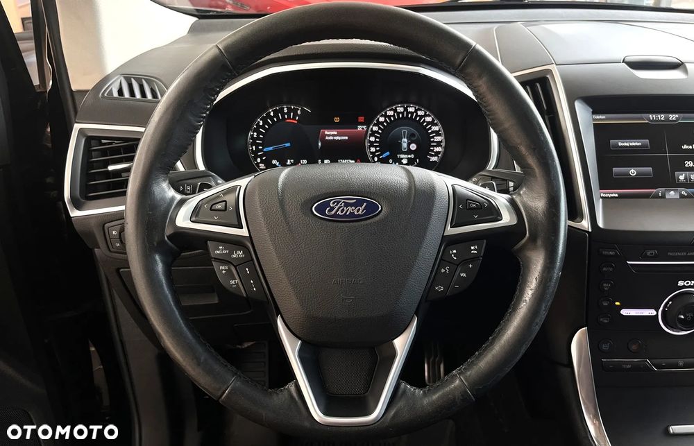 Ford Edge 2.0 TDCi Bi-Turbo 4x4 ST-LINE - 13