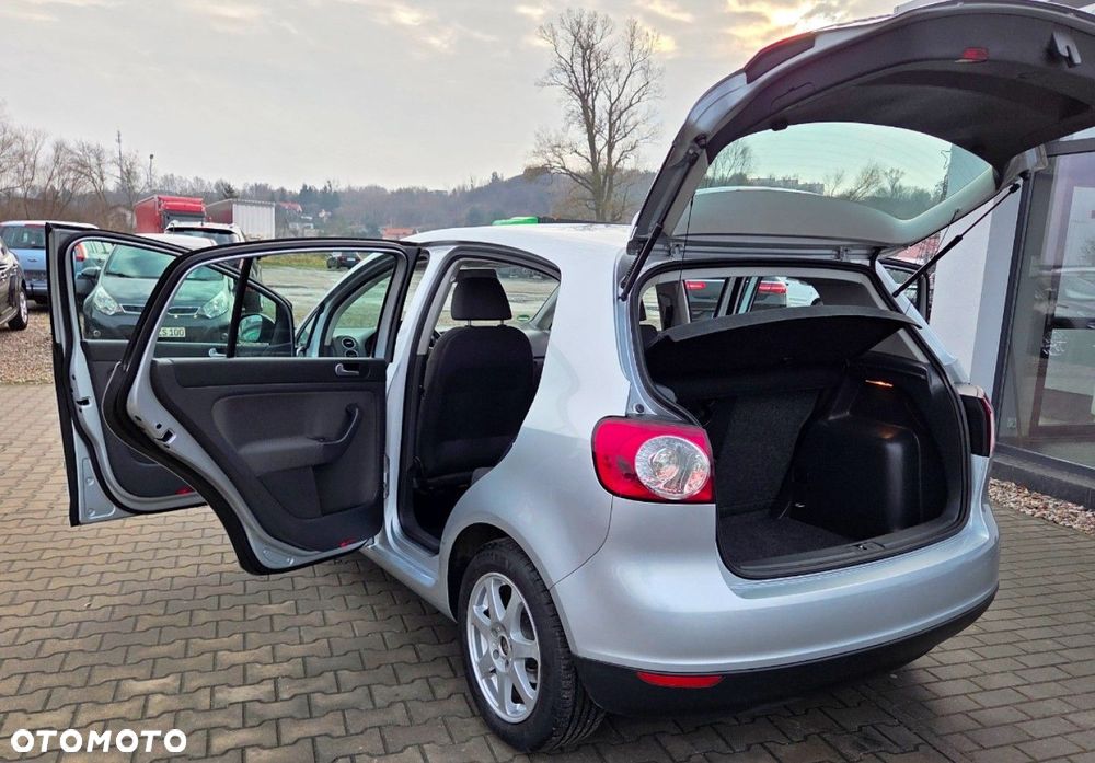 Volkswagen Golf Plus - 30