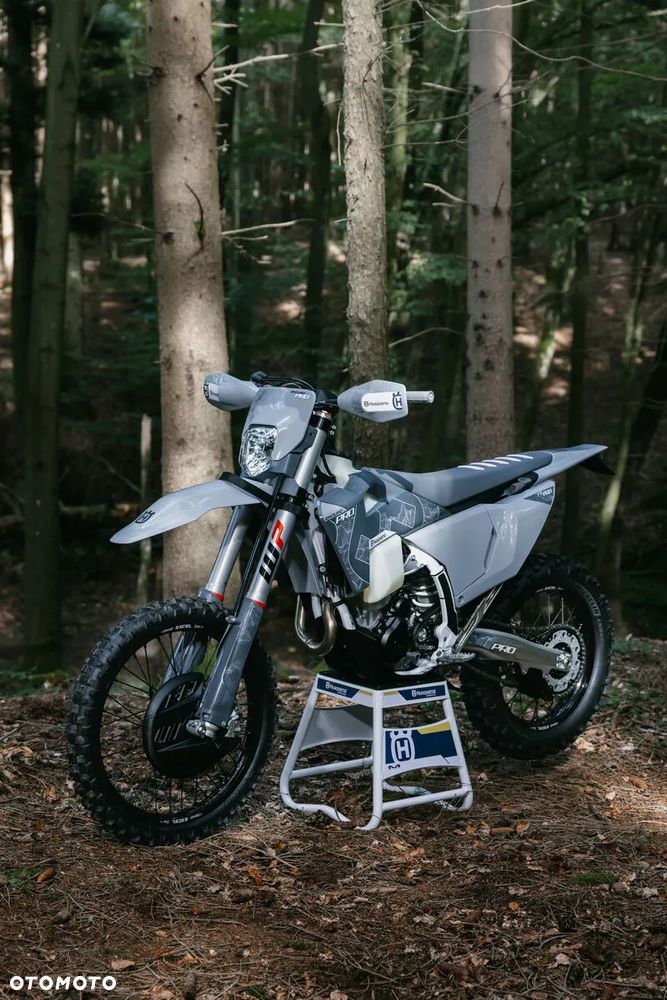 Husqvarna FE - 21
