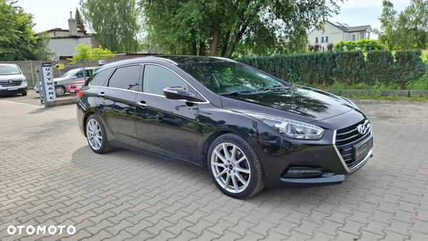 Hyundai i40 Kombi 1.7 CRDi DCT Premium