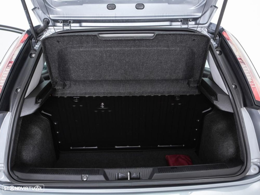 Fiat Punto - 11