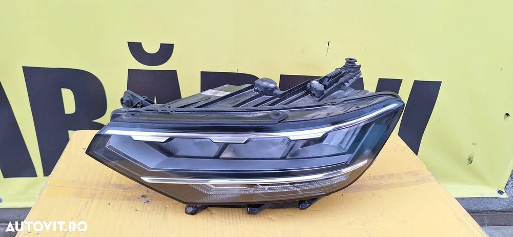 Far stanga volkswagen passat b8 full led - 2