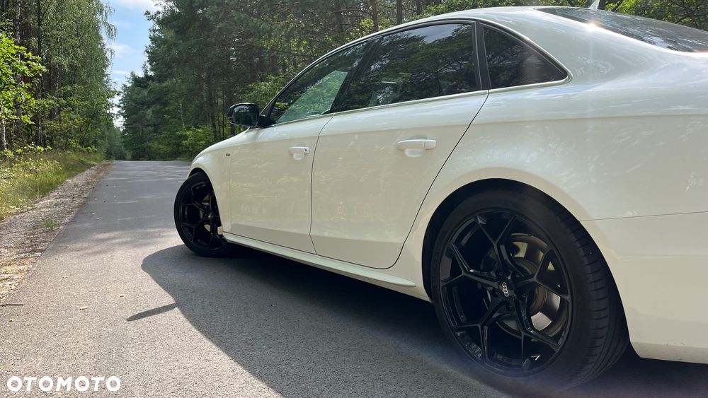Audi A4 Limousine - 7