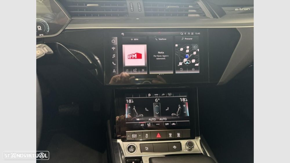 Audi Q8 e-Tron 55 quattro S line - 16