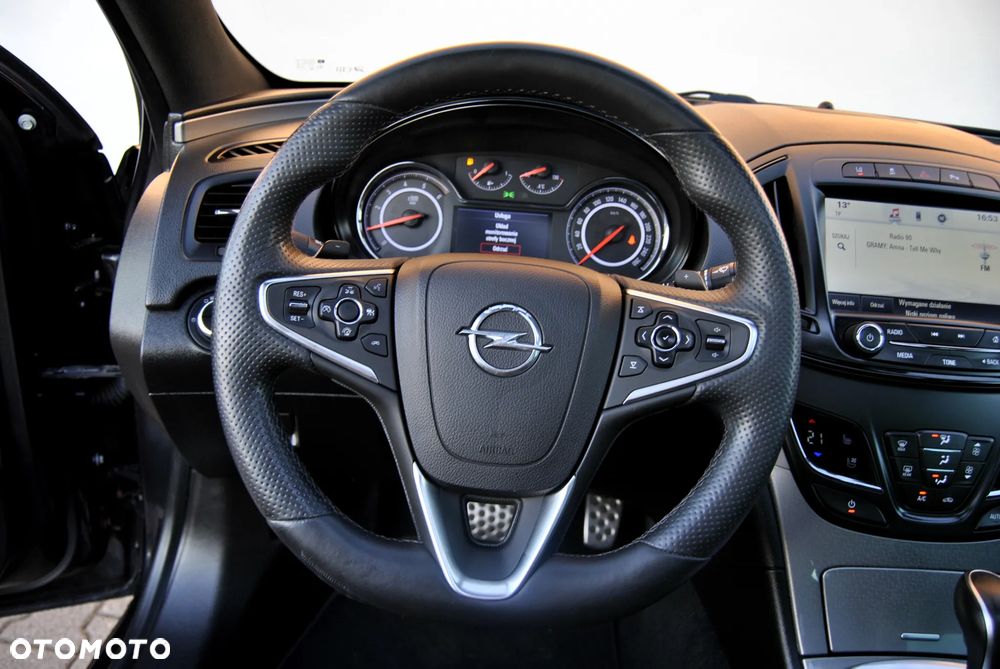 Opel Insignia 2.0 Bi Turbo CDTI Sports Tour Innovation - 24