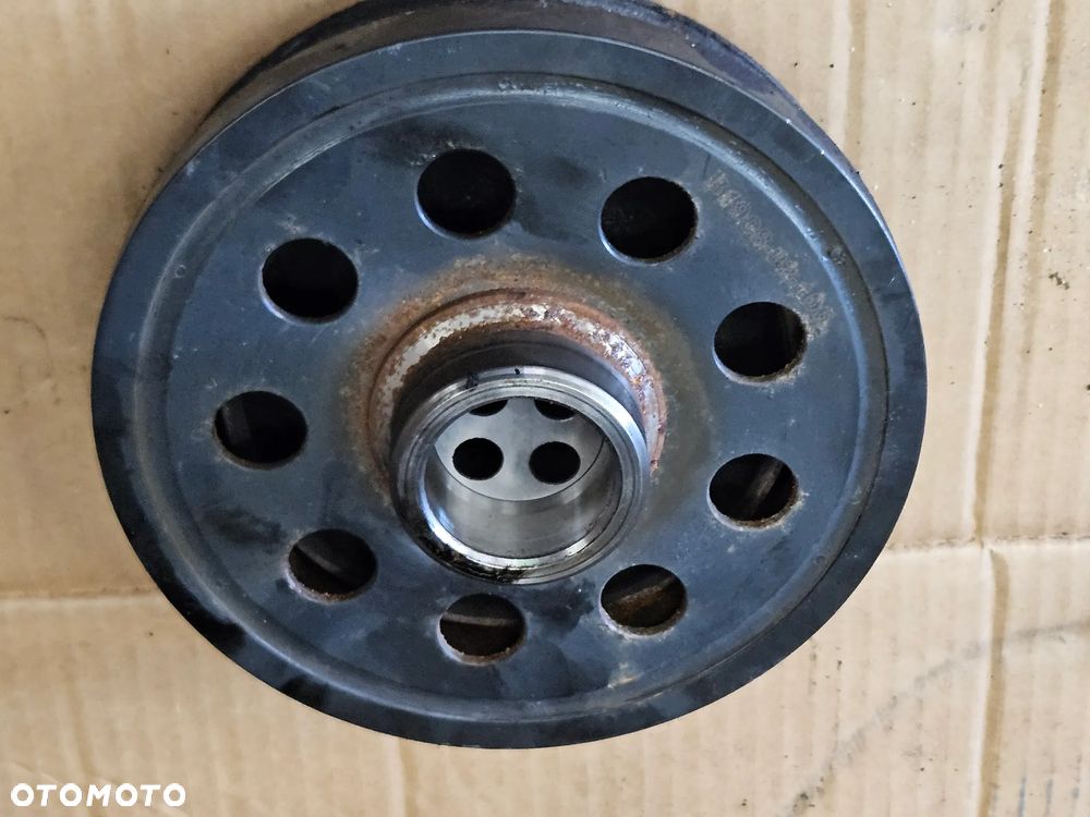 BMW E60 E61  E90 1 E87 X3 E83 2.0 D N47 koło pasowe na wal - 1