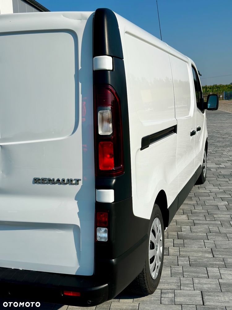 Renault Trafic - 12