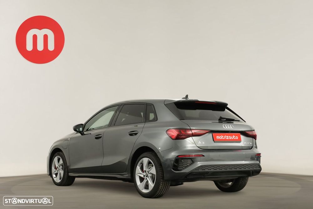 Audi A3 Sportback 45 TFSIe S line - 3