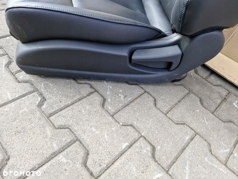 NISSAN LEAF I 1 FOTEL KIEROWCY LEWY PRZÓD PRZEDNI SKÓRA UK - 8