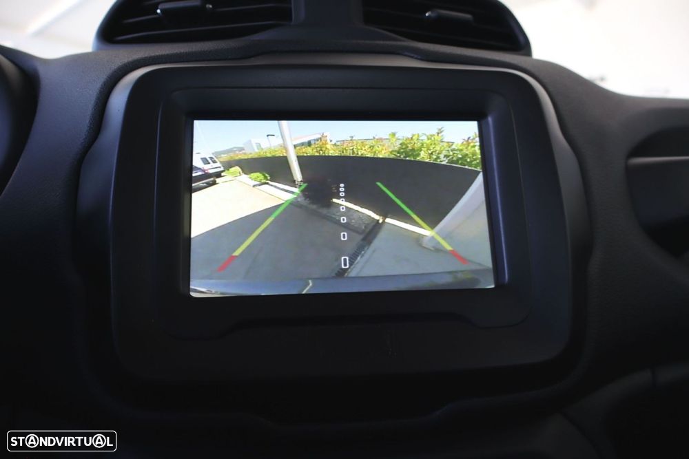 Jeep Renegade 1.0 T Limited - 39