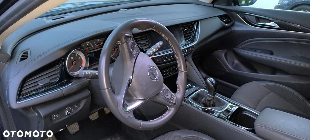 Opel Insignia 1.5 T Elite S&S - 6