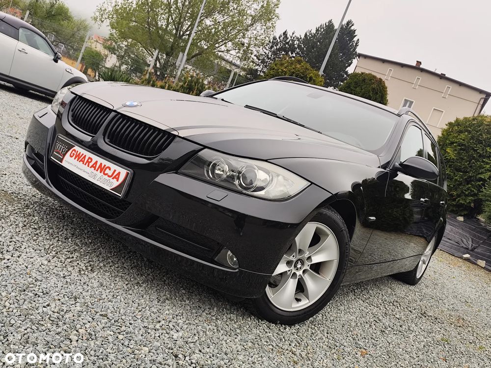 BMW Seria 3 318i - 9