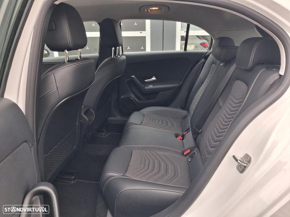 Mercedes-Benz A 250 - 11