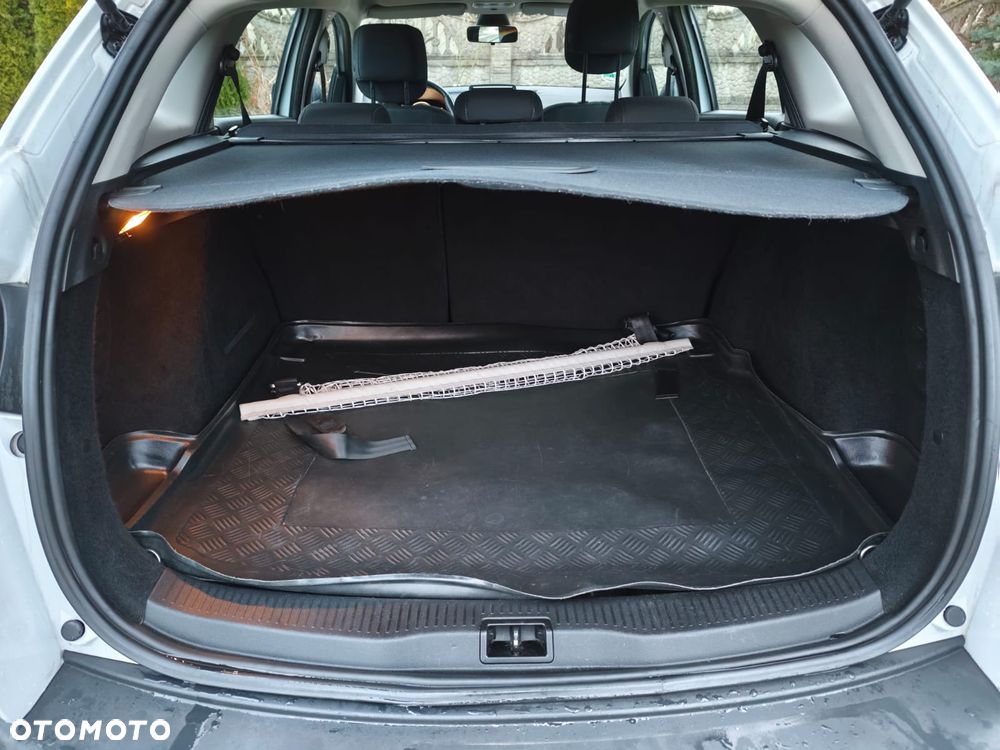 Renault Megane ENERGY TCe 115 Start & Stop Bose Edition - 11