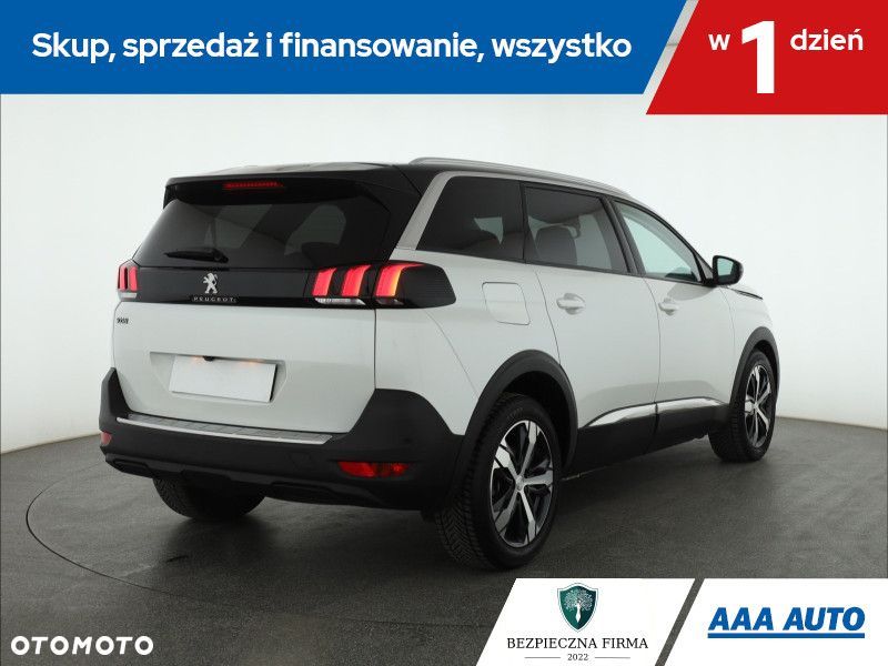 Peugeot 5008 - 7