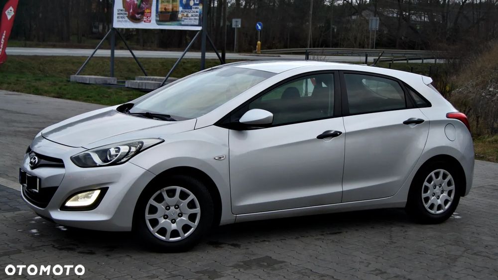 Hyundai i30 1.4 Base - 3