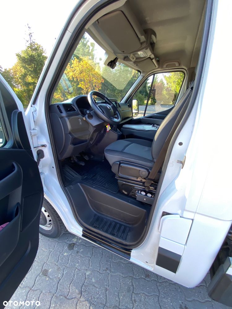 Renault Master - 13