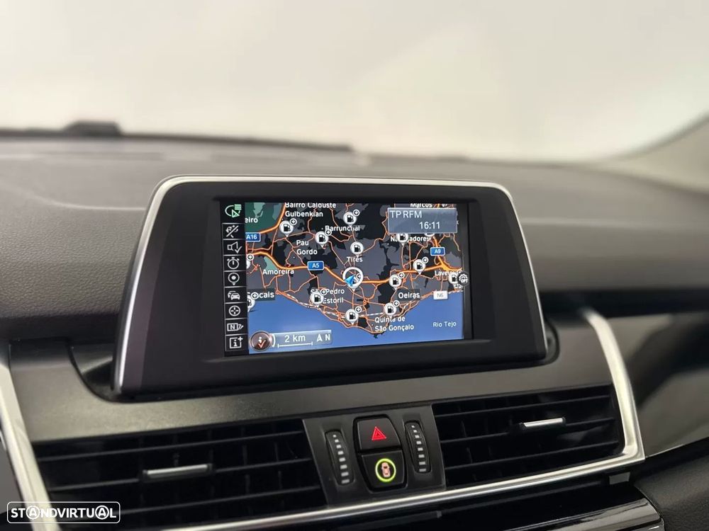 BMW 216 Gran Tourer d Line Sport - 32