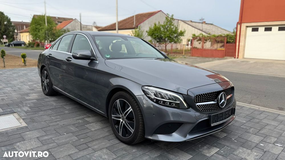 Mercedes-Benz C - 4