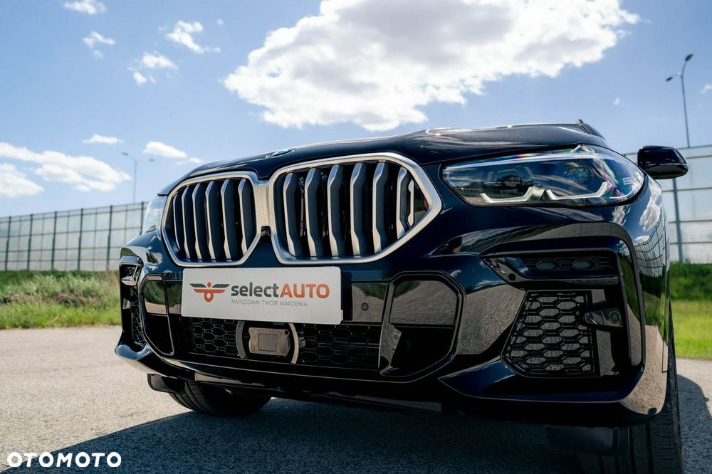 BMW X6 xDrive40i - 16