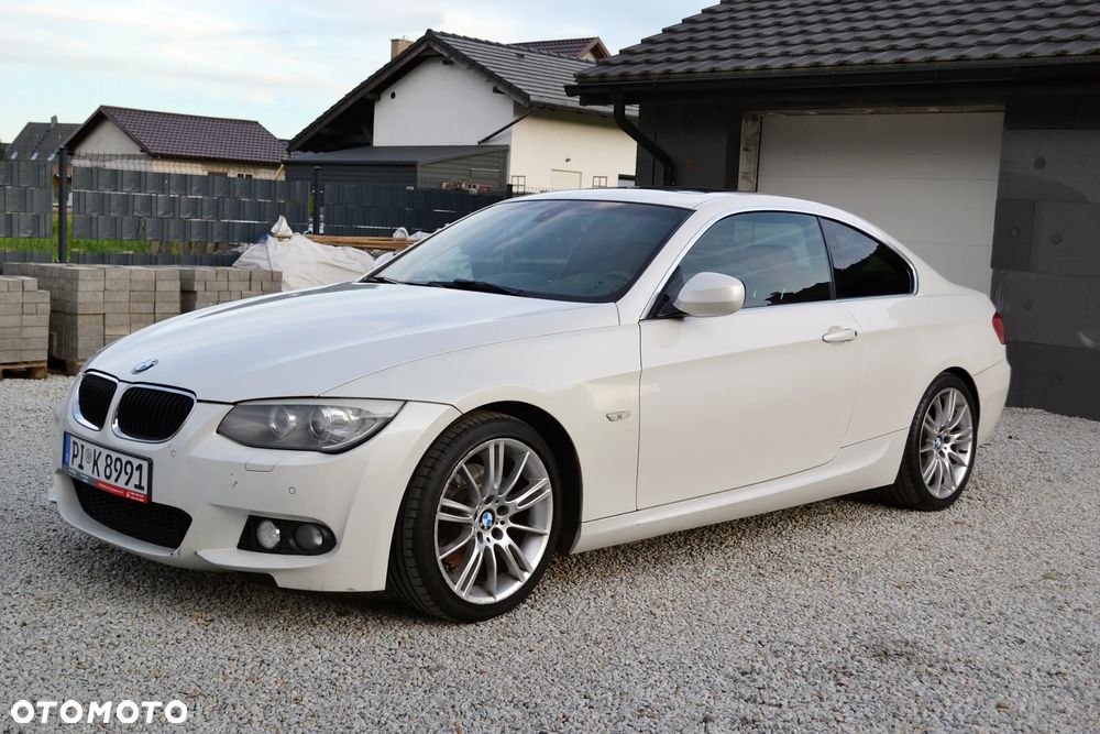 BMW Seria 3 320d M Sport Edition - 3