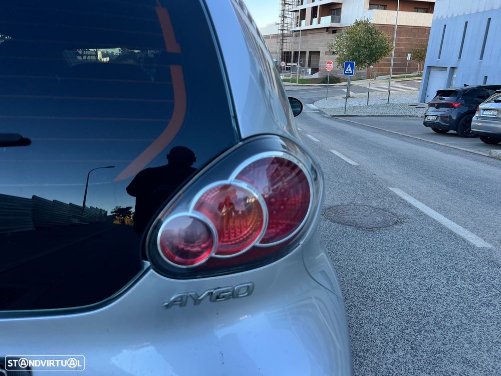 Toyota Aygo 1.0 Power Pack+AC+JLL - 14