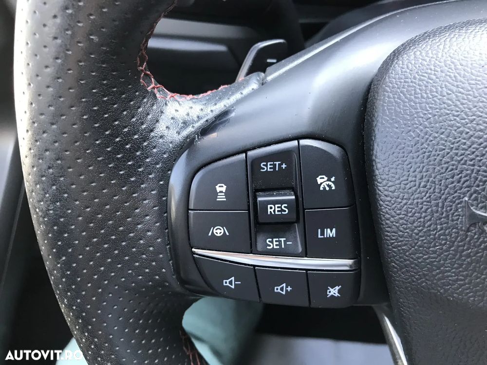 Ford Focus 1.5 Ecoboost ST-Line - 18