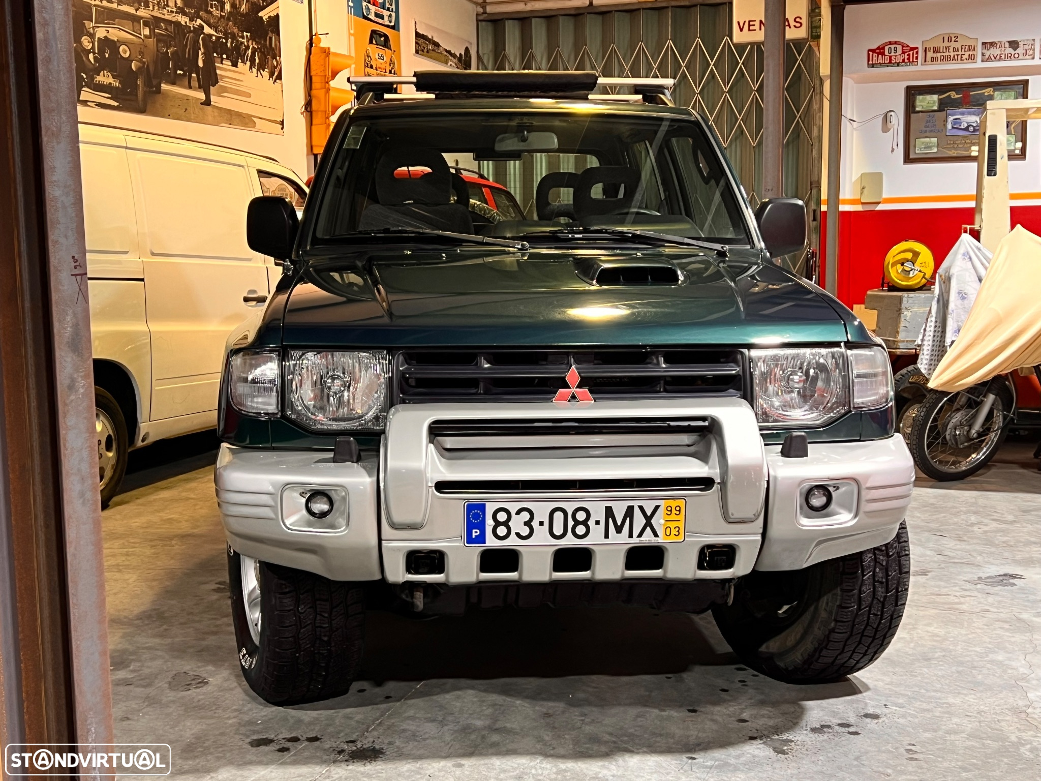 Mitsubishi Pajero 2.8 TD GLS ABS - 19