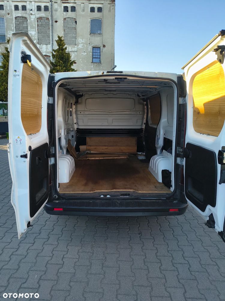 Renault Trafic - 8