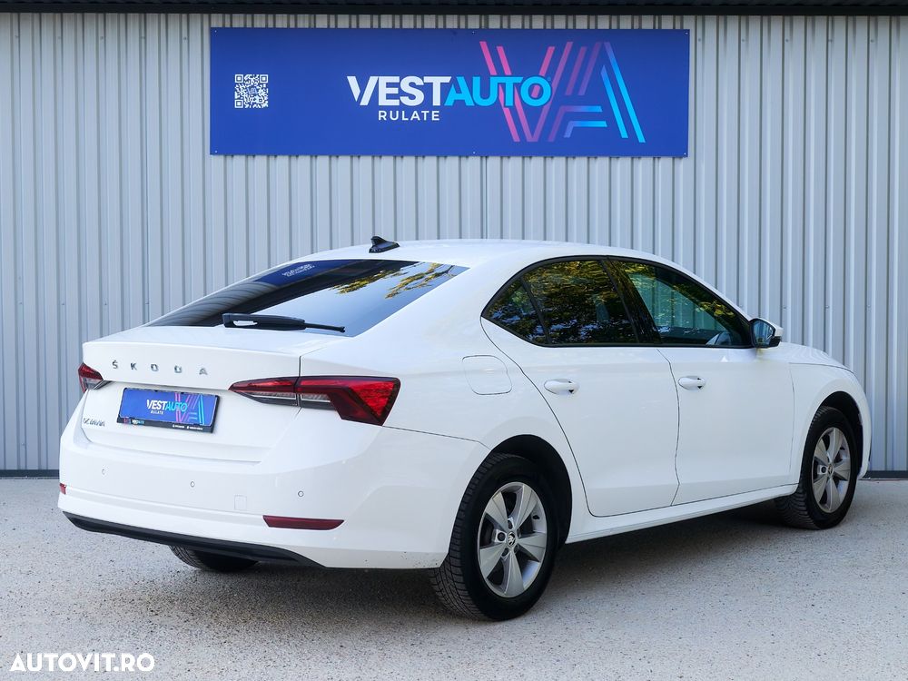 Skoda Octavia 2.0 TDI DSG Ambition - 5