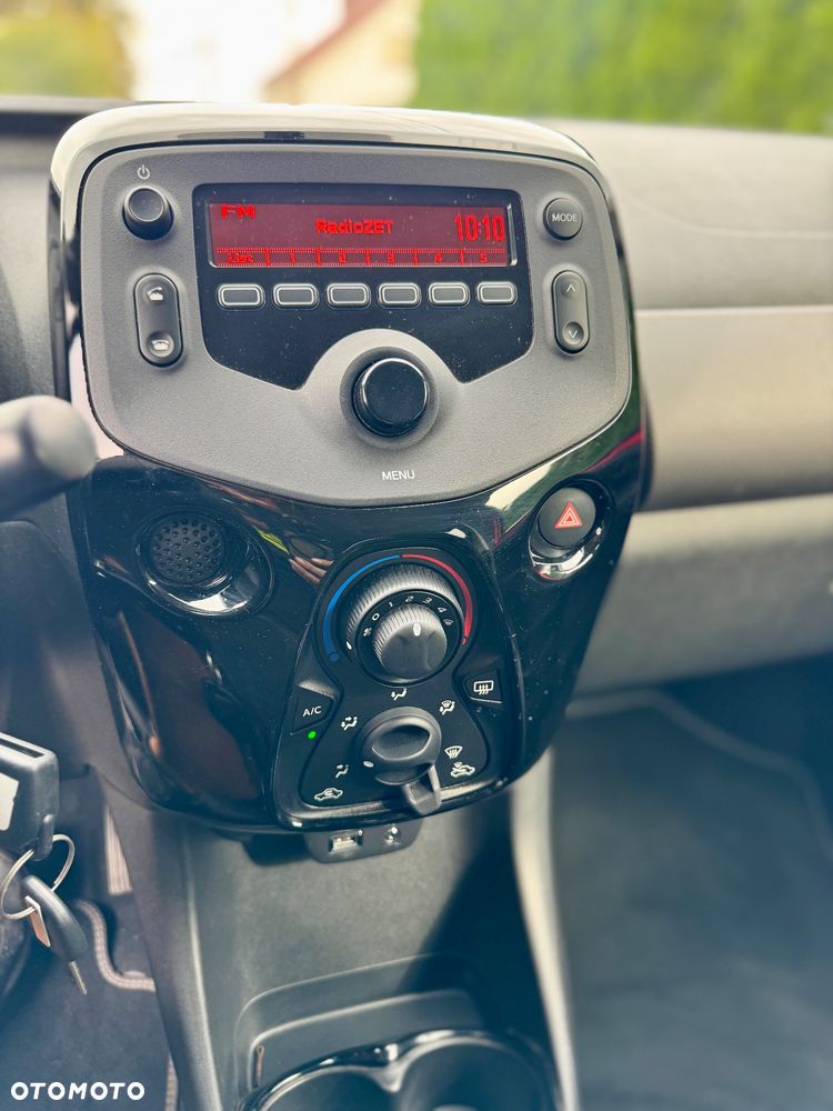 Peugeot 108 - 11