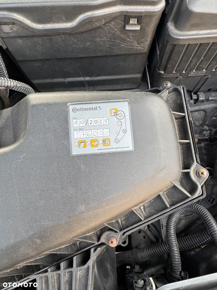 Volvo V70 2.0D Summum - 35