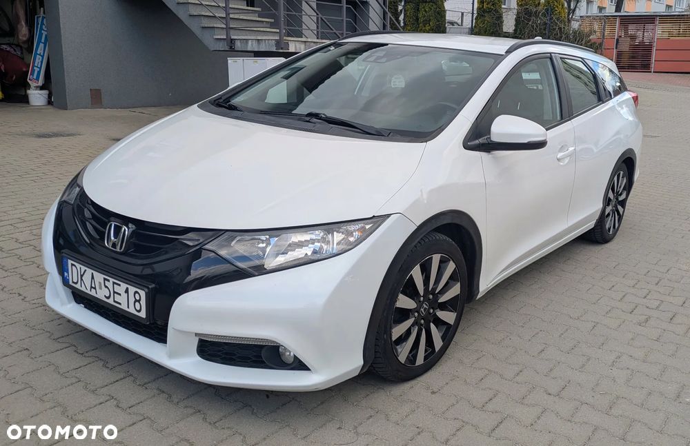 Honda Civic 1.6 i-DTEC Lifestyle Black Edition - 12