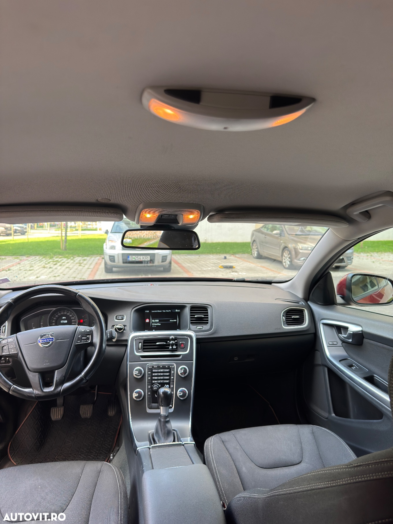 Volvo S60 DRIVe - 14