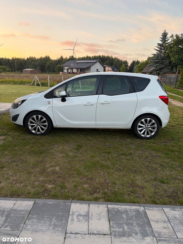 Opel Meriva 1.4 T Cosmo - 4