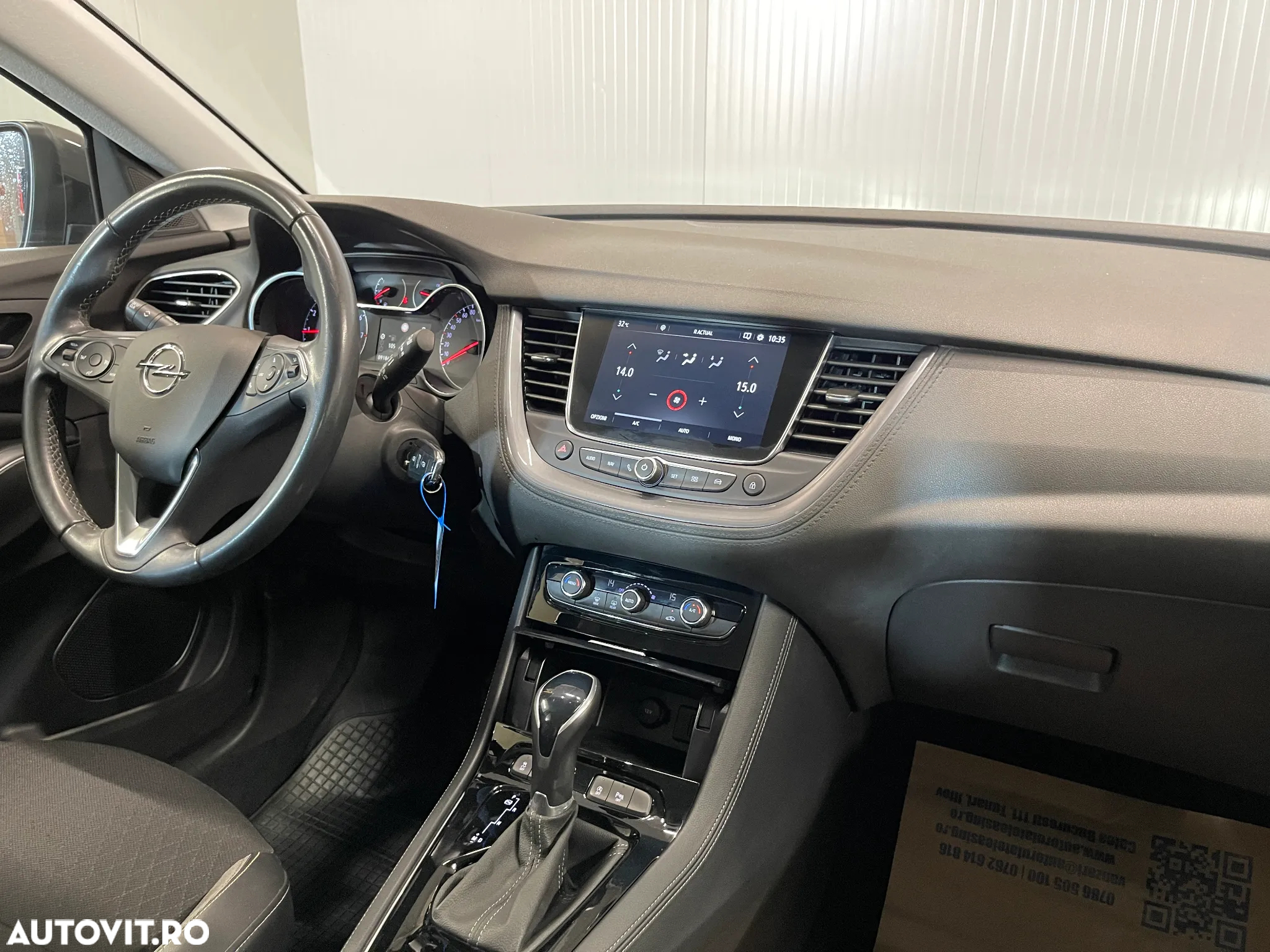 Opel Grandland X 1.5 START/STOP Elegance - 8