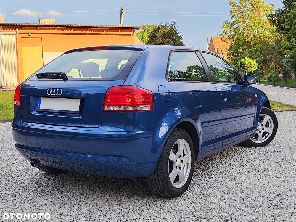 Audi A3 3-drzwiowe 1.6 Limited Edition - 5