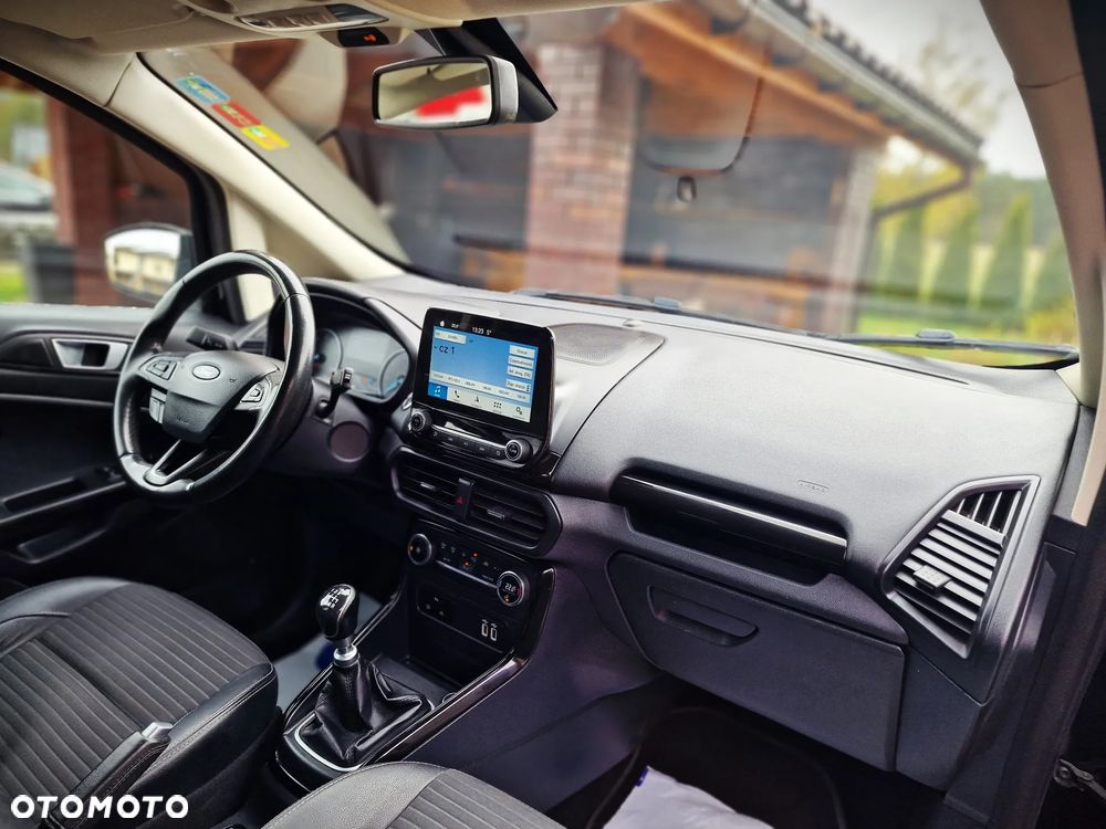 Ford EcoSport 1.0 EcoBoost TITANIUM X - 27