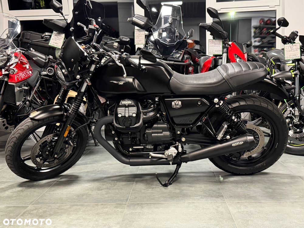 Moto Guzzi V7 - 29