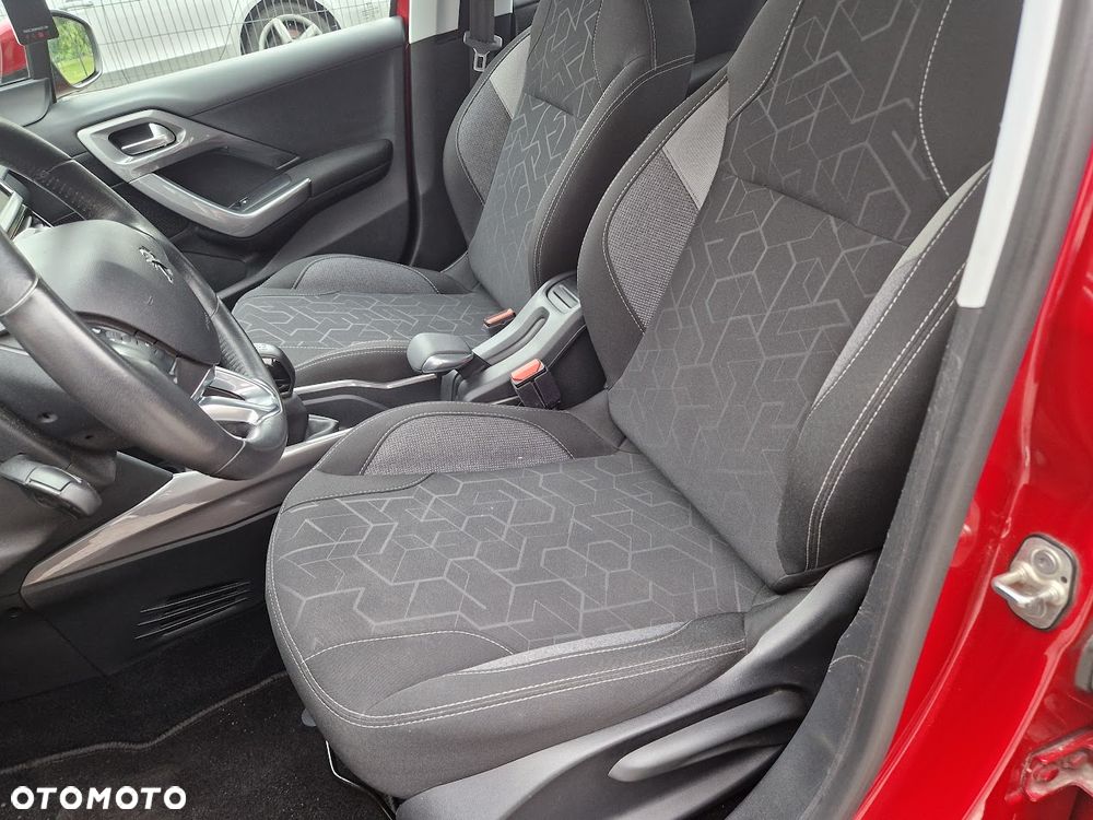 Peugeot 2008 PureTech 110 Stop&Start Allure - 22