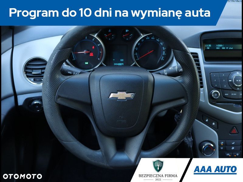 Chevrolet Cruze - 19