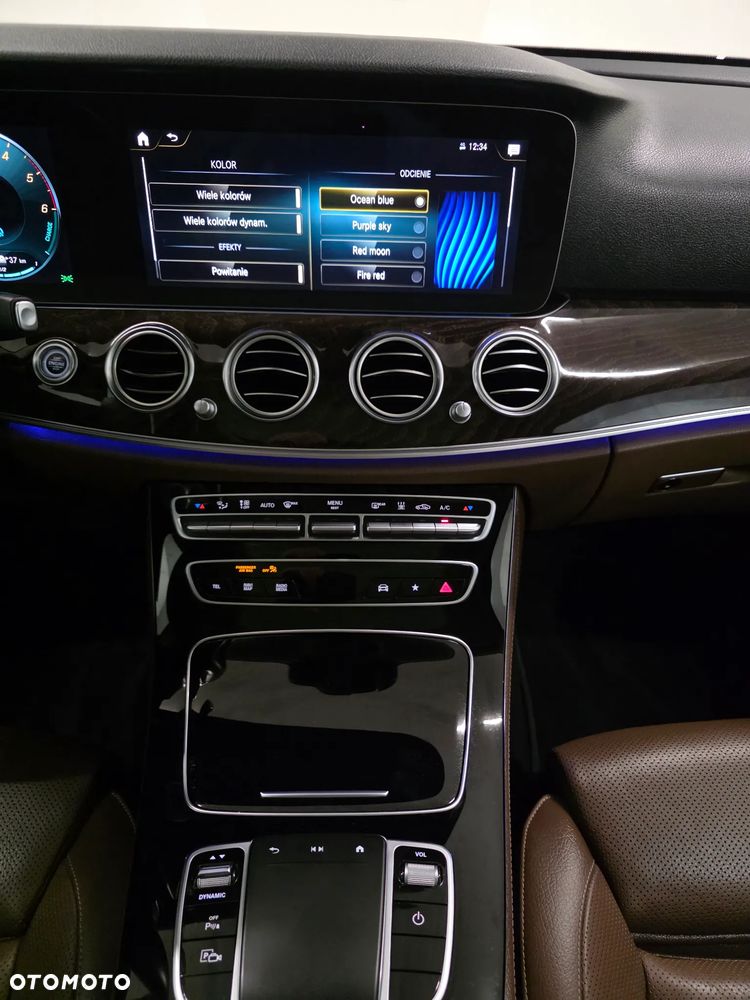 Mercedes-Benz Klasa E 300 de 9G-TRONIC AMG Line - 17