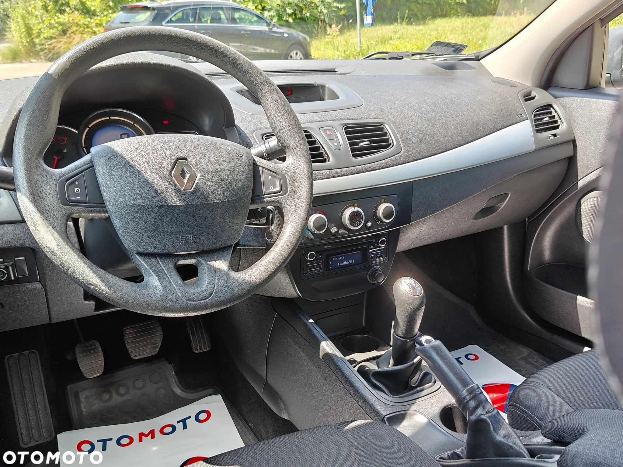 Renault Megane 1.6 16V Business - 6